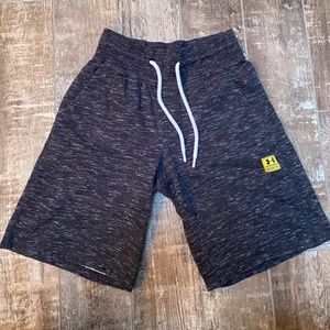 Under Armour Men’s Shorts - Medium/Fitted